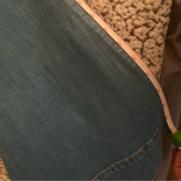 Express wide leg zipper side size 6 regular - Picture 9 of 9